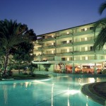  9 Tage Mallorca im 4 Sterne Aparthotel Esperanza Park mit Zug zum Flug für nur 259€