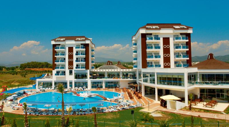 cengar-beach-resort-spa