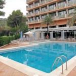  1 Woche Ibiza im Hotel Abrat inkl. Frühstück für 352€