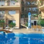 14 Tage Bulgarien in den Sommerferien im 3* Hotel mit HP und Flug für 364€