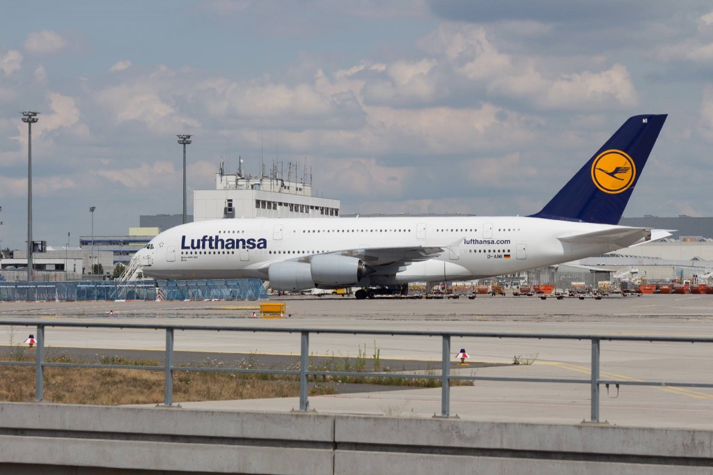 lufthansa-flughafen